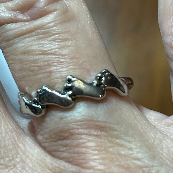 Baby Feet / Footprints Ring #855 - Picture 6 of 8